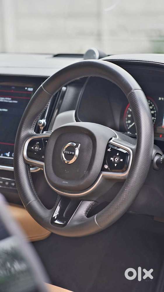 Volvo V90 Cross Country D5 Inscription, 2018, Diesel