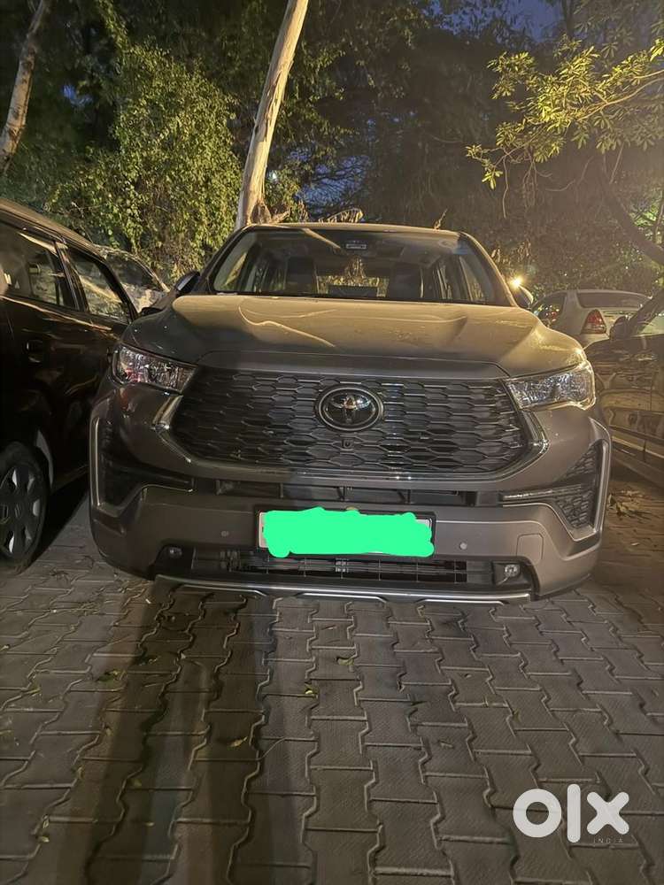 Toyota Innova Hycross 2024 Well Maintained