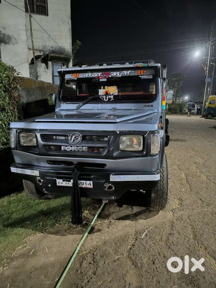 Force Motors Trax Cruiser 2009 Diesel 450000 Km Driven