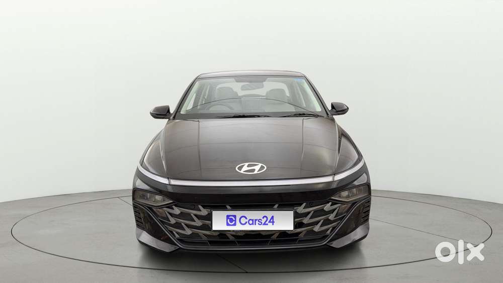 Hyundai Verna 1.5 Mpi Mt Sx (o), 2023, Petrol