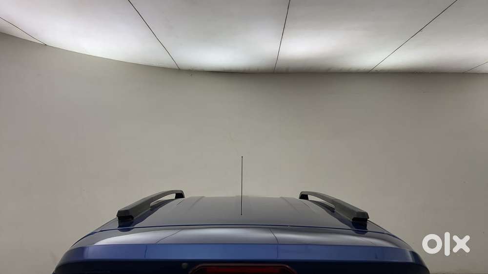 Renault Triber Rxz, 2022, Petrol