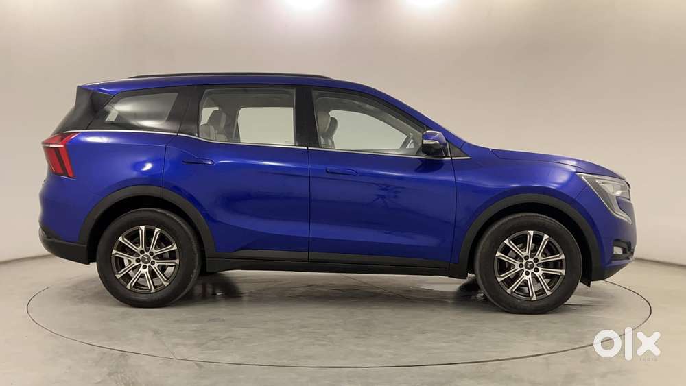 Mahindra Xuv700 2.2 Ax 7 Diesel At Luxury Pack Str, 2021, Diesel