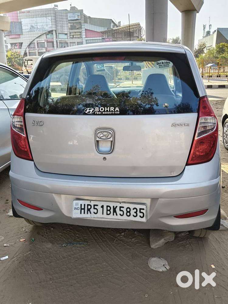 Hyundai I10 Sportz, 2016, Petrol