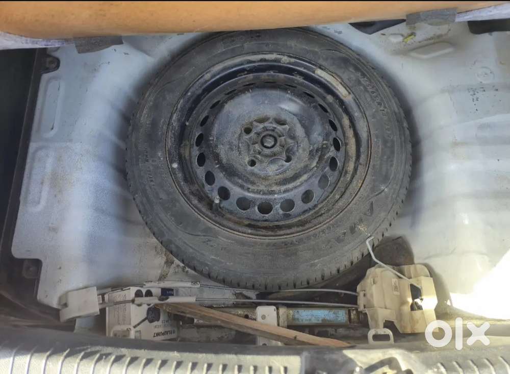 Anniversary Model Grand I10 Prime (special Edition - Red & Black)