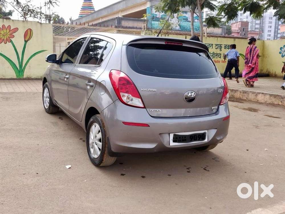 Hyundai I20 2012 Diesel 180000 Km Driven Good Condition