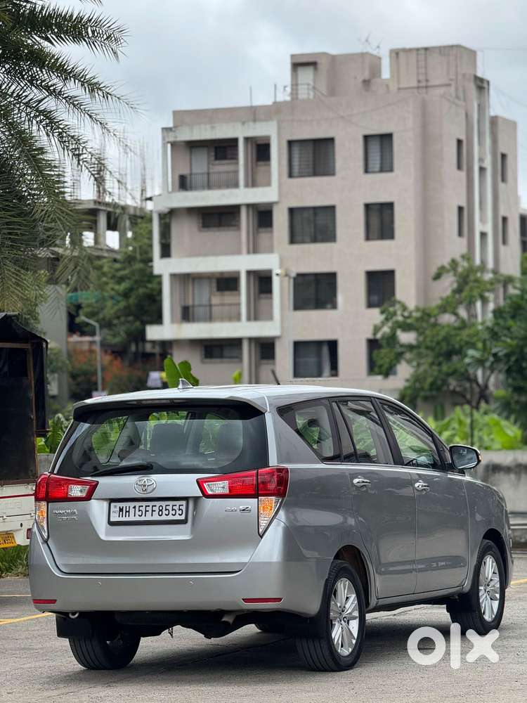 Toyota Innova Crysta 2.8z Automatic, 2016, Diesel