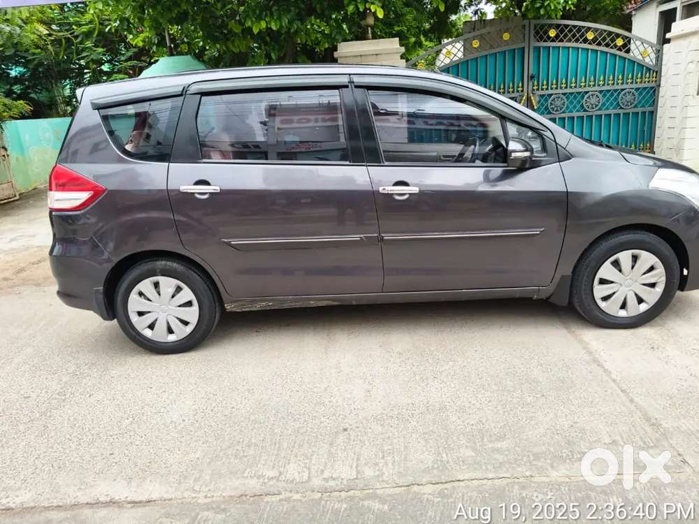 Maruti Suzuki Ertiga 2016 Diesel 130000 Km Driven