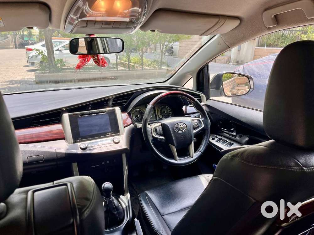 2018 Toyota Innova Crysta  1st Owner  Great Cond  Toyota Serviced