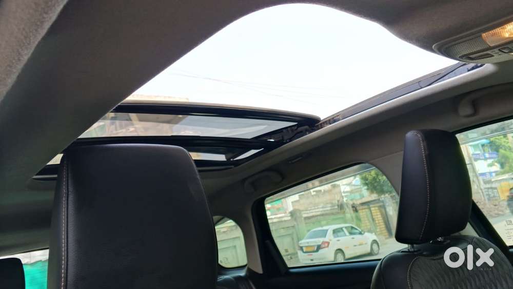 Maruti Suzuki Grand Vitara 1.5 Alpha Smart Hybrid Dual Tone At, 2024..