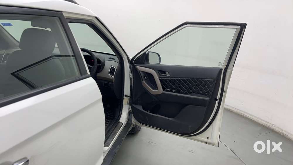 Hyundai Creta 1.6 Sx Plus Petrol At, 2017, Petrol