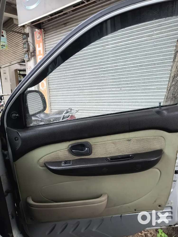 Hyundai Santro Gls Ii 2010 Km Driven