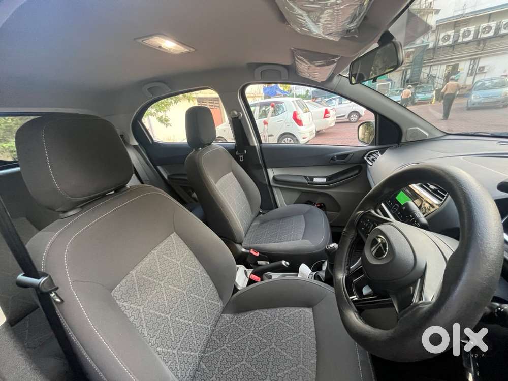 Tata Tiago Petrol Manual 2024