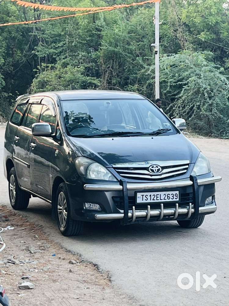 Toyota Innova, 2011, Diesel