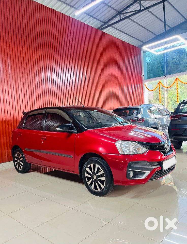 Toyota Etios Liva 1.2 V Dual Tone, 2018, Petrol