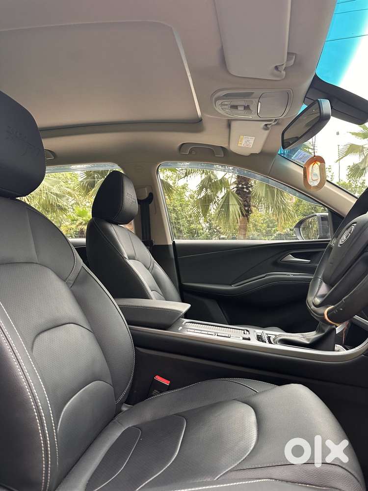 Mg Hector Blackstorm Cvt, 2025, Petrol