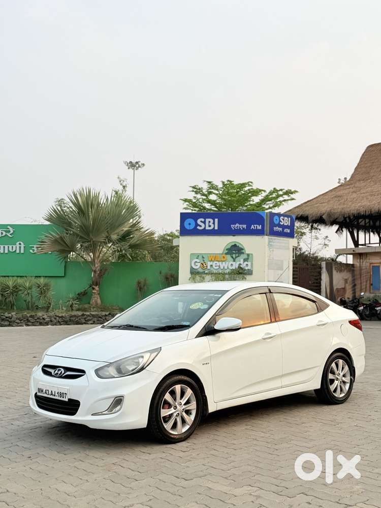 Hyundai Fluidic Verna 1.6 Vtvt Sx, 2011, Petrol