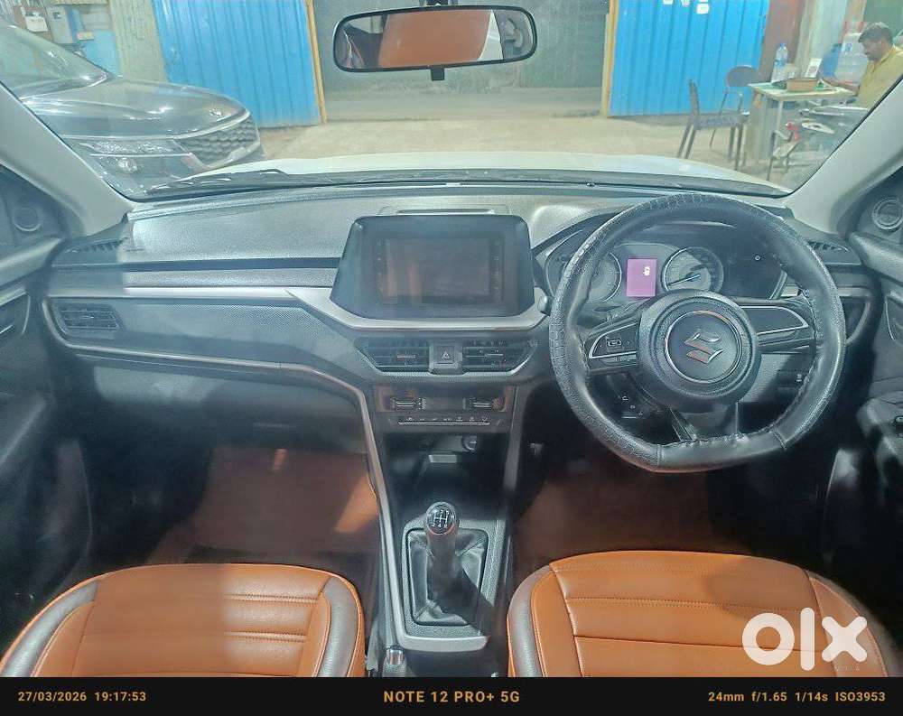 Maruti Suzuki Brezza 1.5 Vxi Smart Hybrid, 2024, Petrol