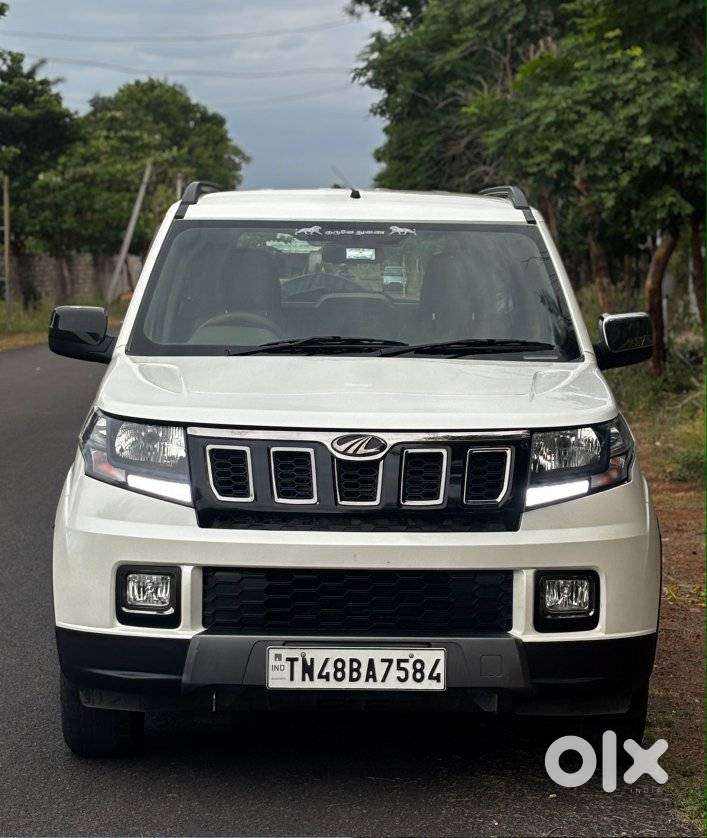 Mahindra Tuv 300, 2020, Diesel