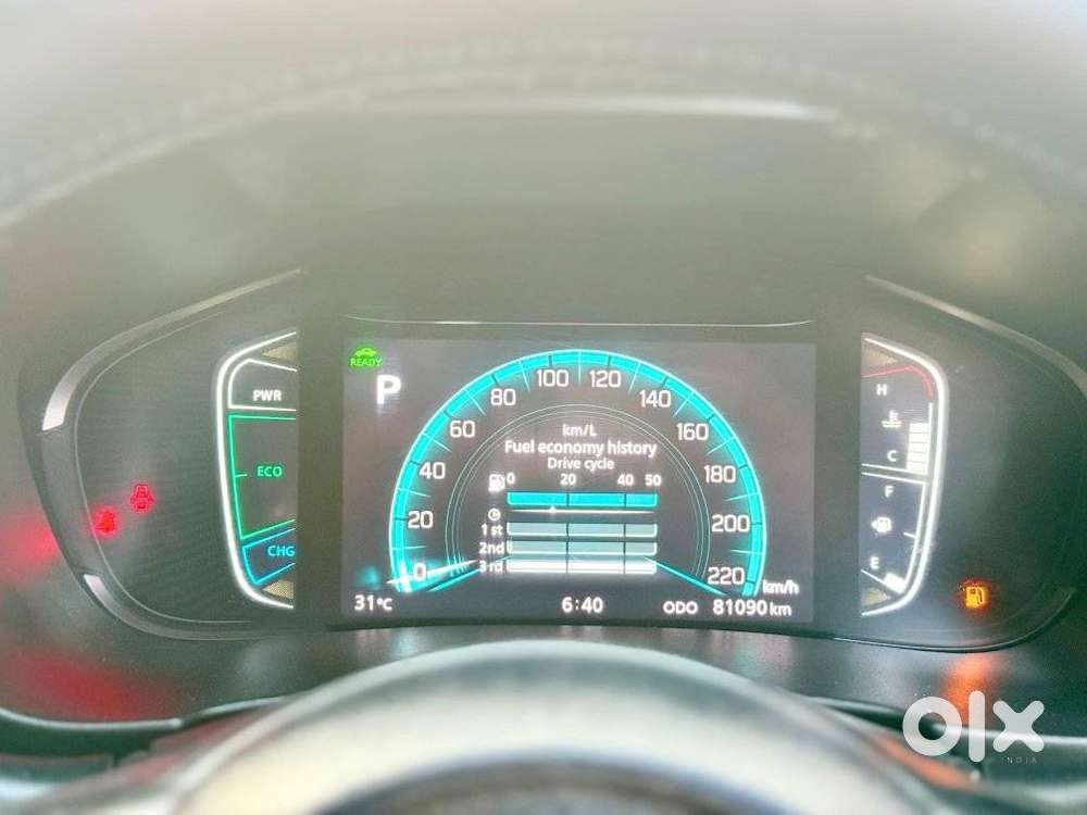 Toyota Urban Cruiser Hyryder 1.5 V Hybrid, 2023, Petrol