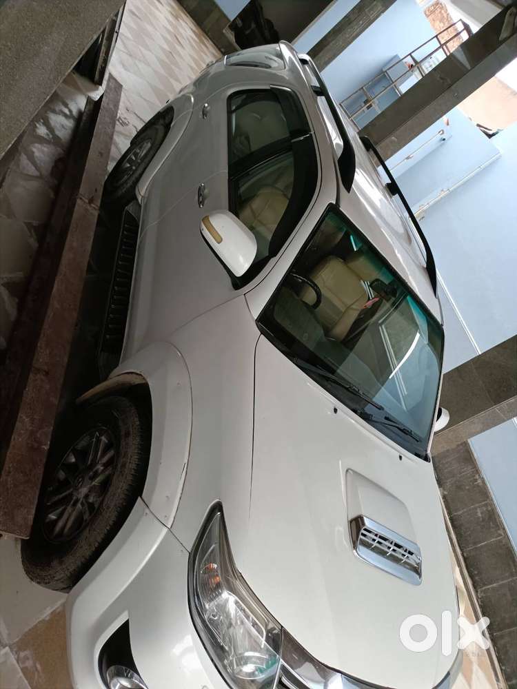 2012 Fortuner Type 2 Automatic Diesel