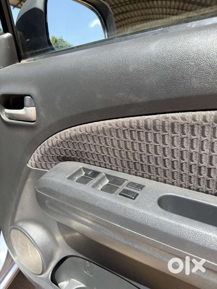 Maruti Suzuki Ritz Vxi Abs, 2014, Petrol