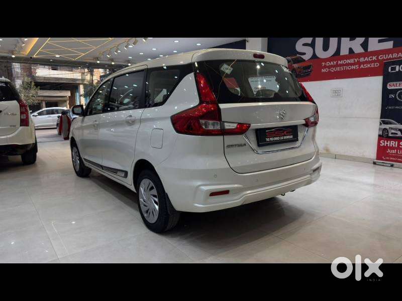 Maruti Suzuki Ertiga 2022-2023 Vxi Cng, 2022, Cng & Hybrids