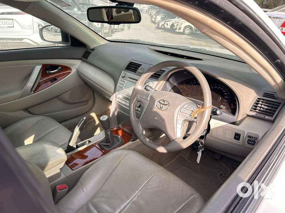 Toyota Camry V4 (mt), 2011, Petrol