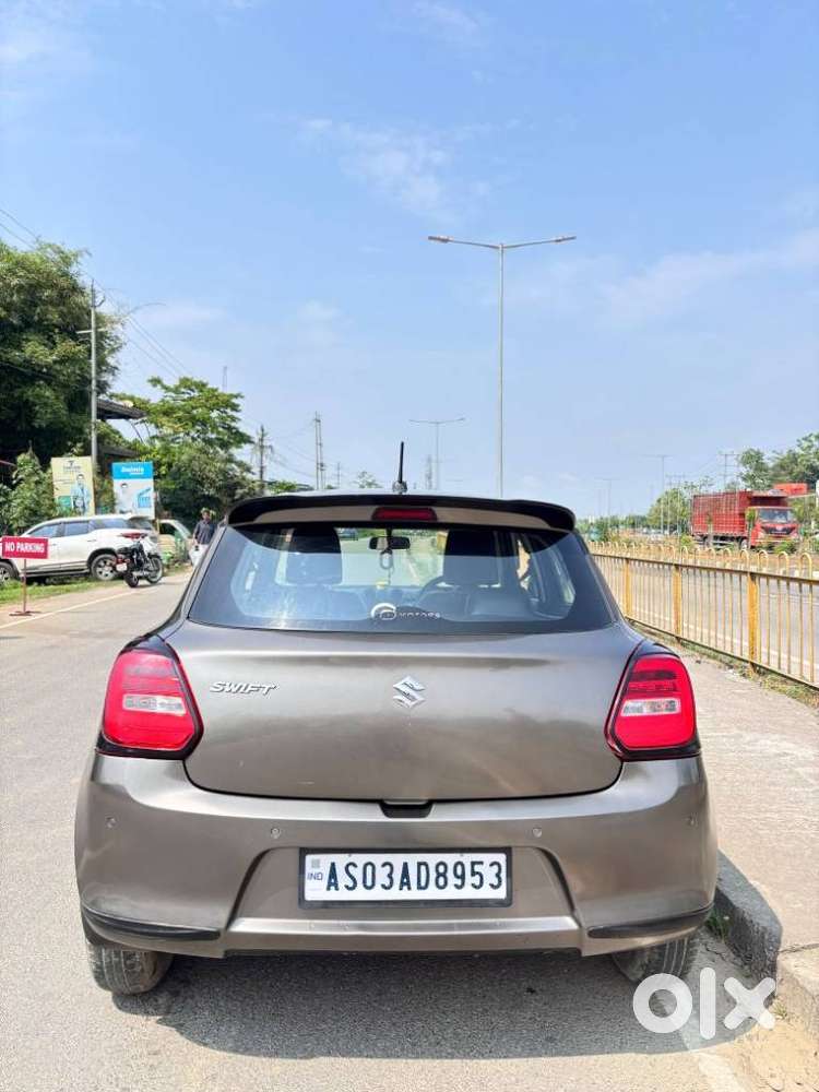 Maruti Suzuki Swift Vvt Vxi, 2021, Petrol