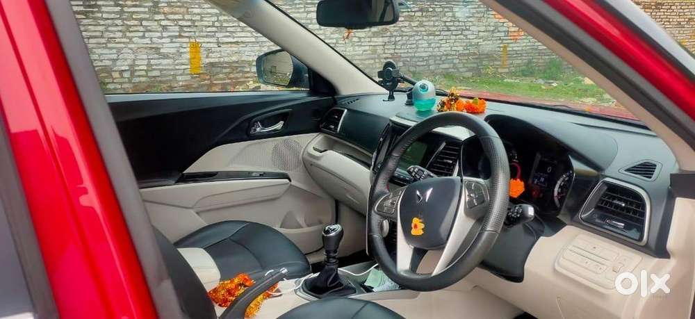 Mahindra Xuv300 2022 Diesel Well Maintained