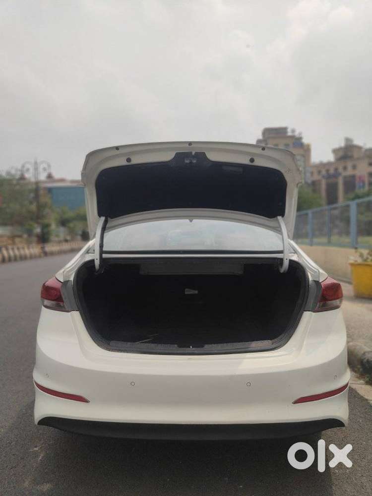 Hyundai Elantra 1.6 Sx, 2018, Petrol