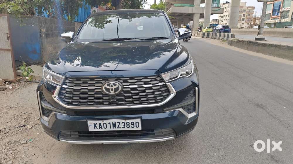Toyota Innova Hycross 2.0 Gx 7 Str, 2023, Diesel