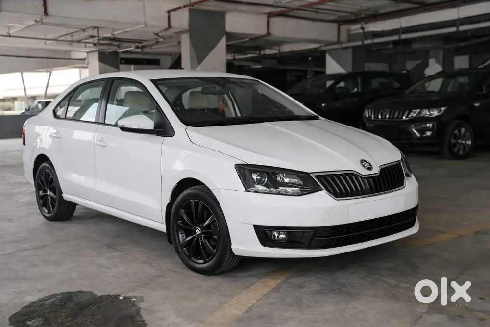 Skoda Rapid 1 Tsi At