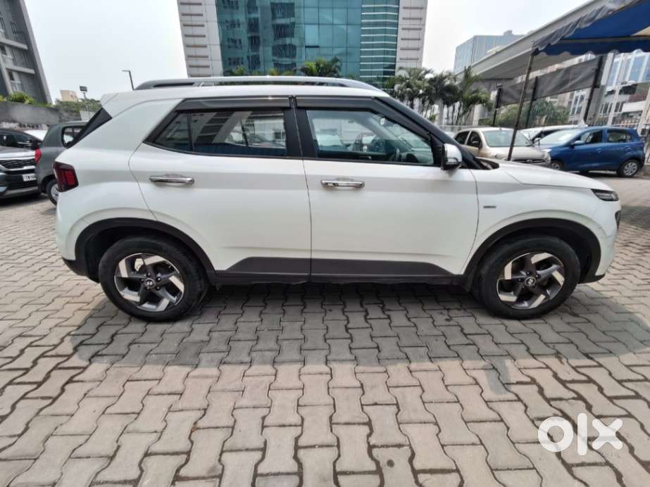 Hyundai Venue Sx Plus Turbo Dct, 2021, Petrol