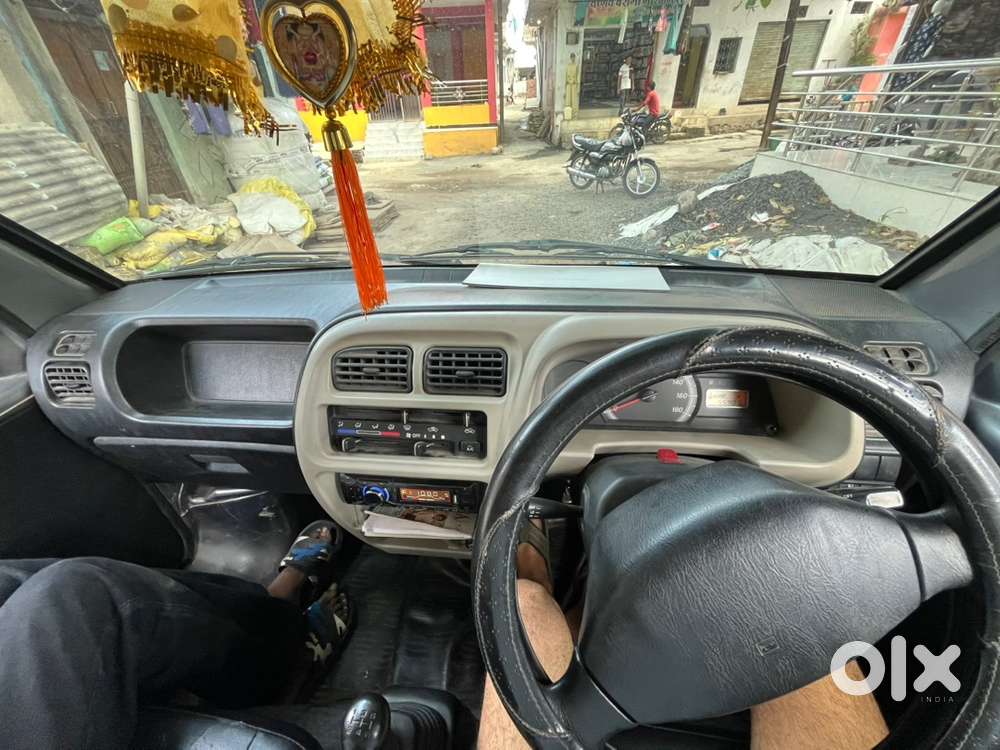 2017 Maruti Suzuki Eeco Petrol Manual 2nd Owner