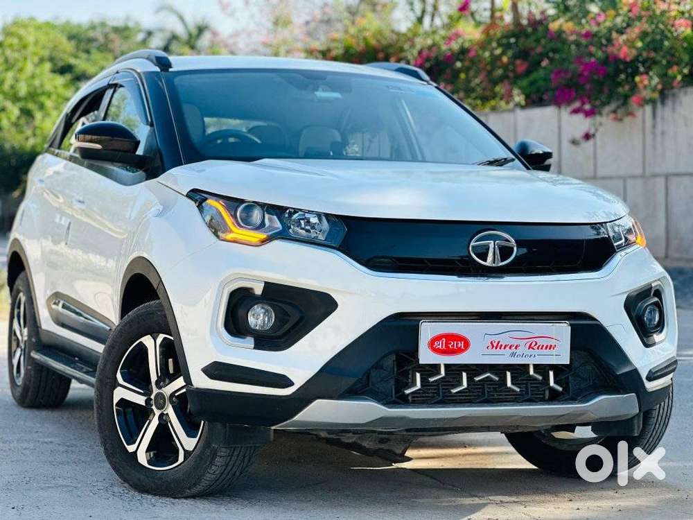 Tata Nexon 1.2 Revotron Xza Plus, 2022, Petrol