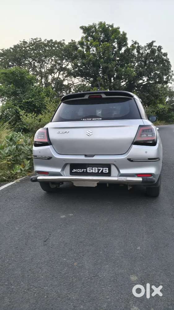 Maruti Swift Vxi 2025