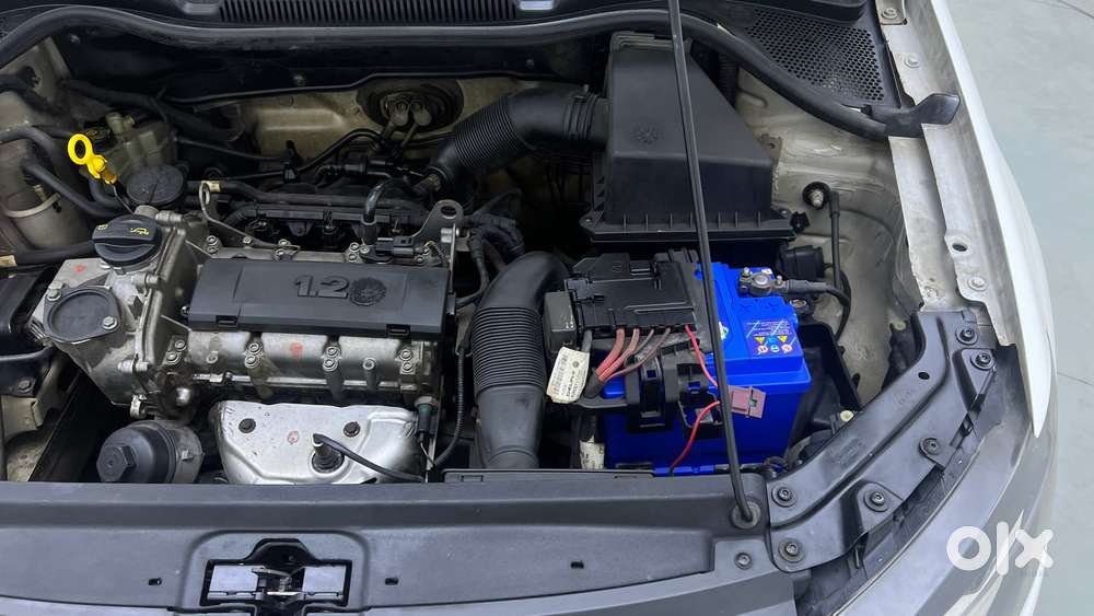 Volkswagen Polo Petrol Highline 1.2l, 2017, Petrol