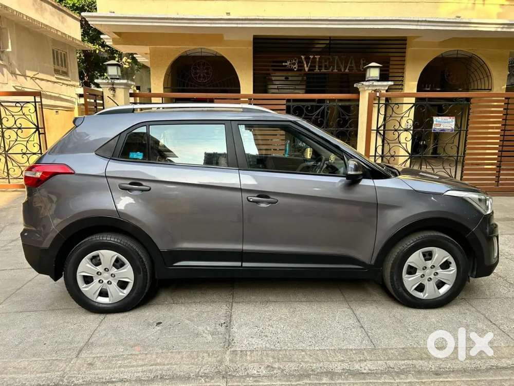 2015-16. Creta S Petrol Manual With New Seat Cover And Well Maintained