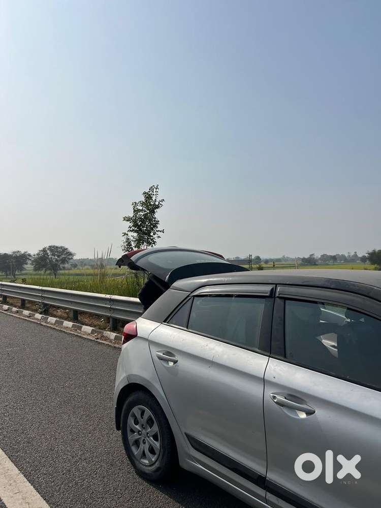 Hyundai Elite I20 2015 Petrol 100000 Km Driven