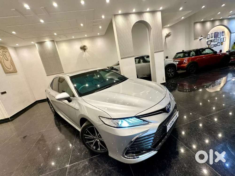 Toyota Camry Hybrid, 2024, Petrol