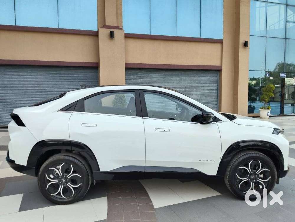 Tata Curvv Accomplished Plus A 1.5 Kryojet Diesel 6mt, 2025, Diesel