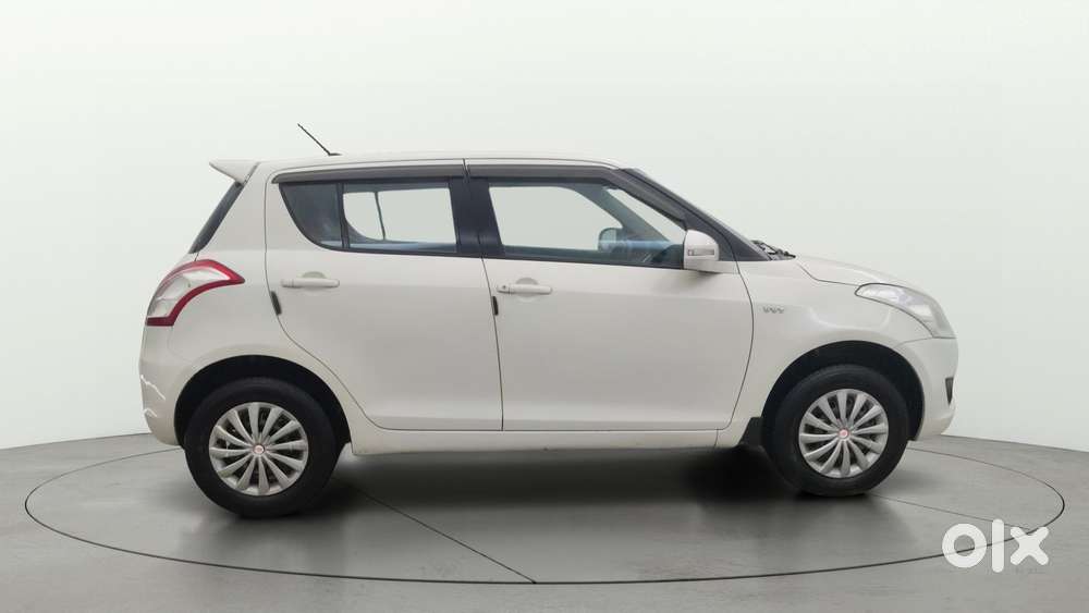 Maruti Suzuki Swift 2011-2014 Vxi, 2013, Petrol