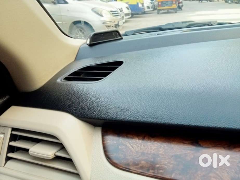 Maruti Suzuki Swift Dzire Vxi(o) Amt, 2019, Petrol