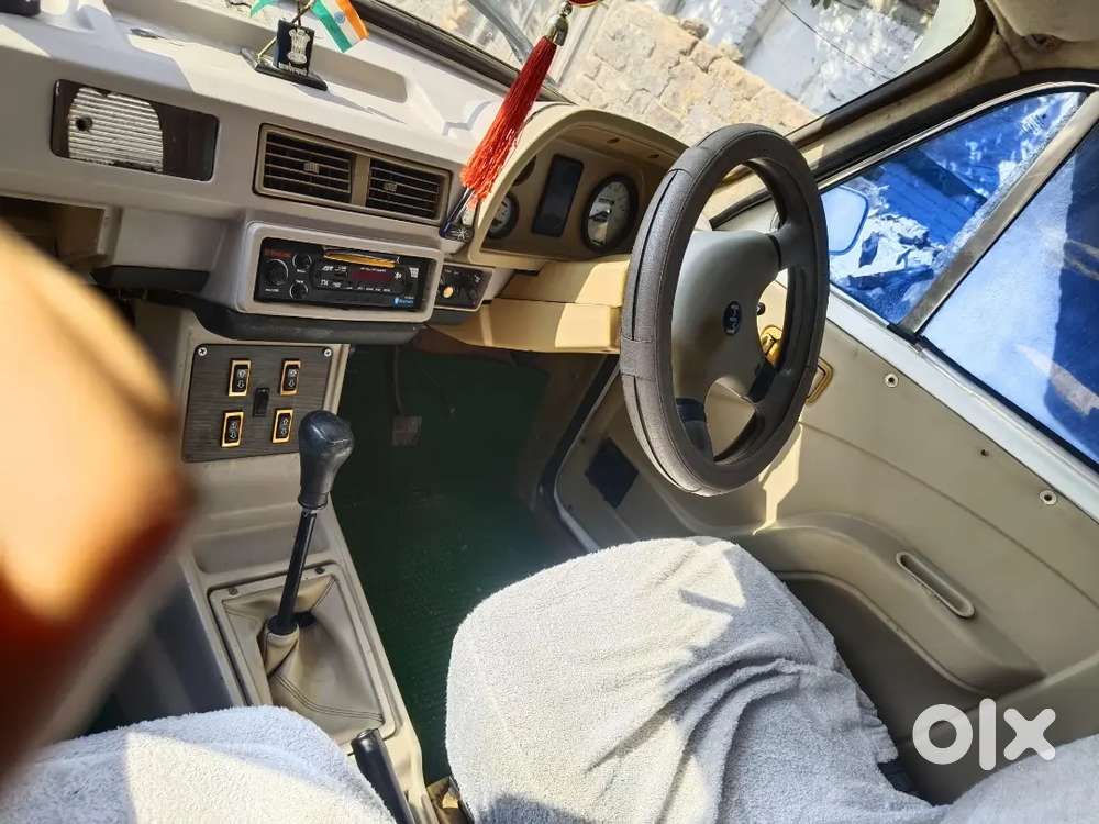 Ambassador Ambassador 2009 Petrol 100000 Km Driven