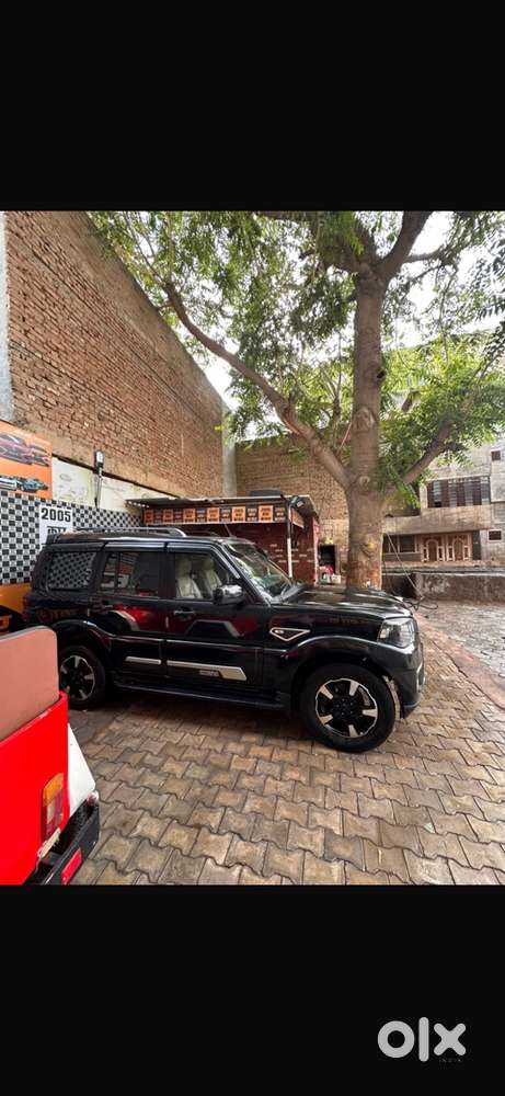 Mahindra Scorpio 2023 Classic Diesel Manual