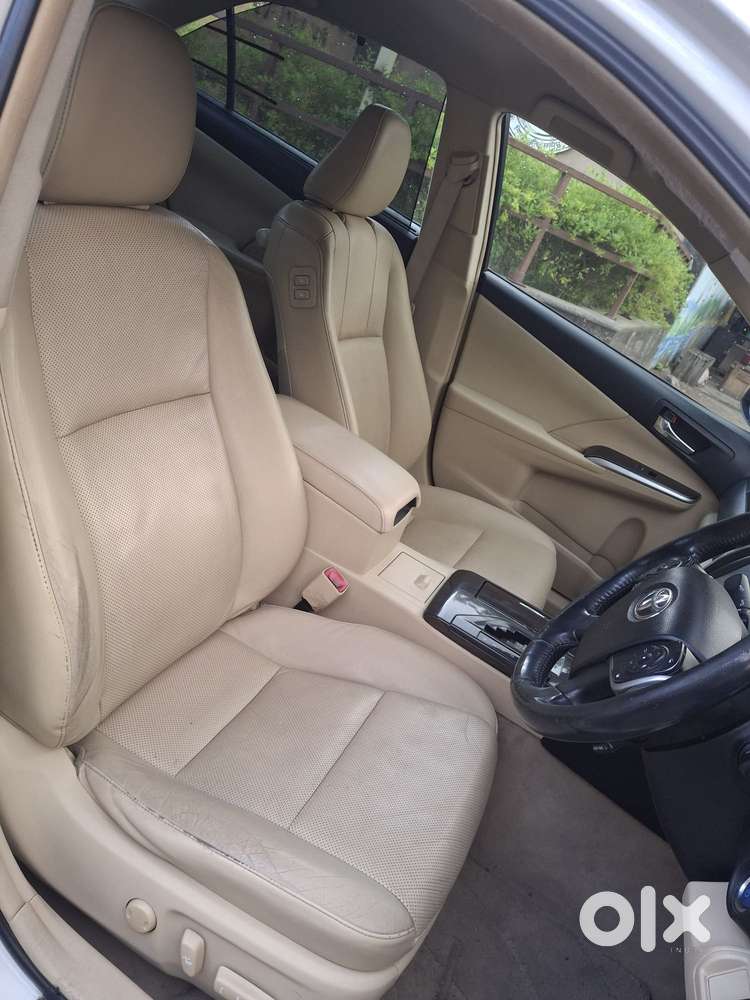 Toyota Camry Hybrid 2.5, 2016, Cng & Hybrids