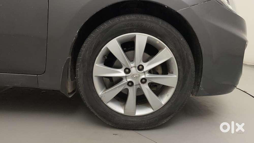 Hyundai Verna Fluidic 1.6 Vtvt Sx Opt, 2013, Petrol