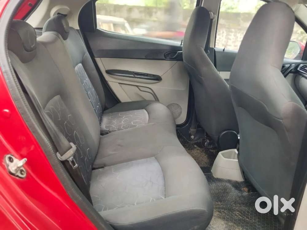 Tata Tiago 1.2 Revotron Xt, 2017, Petrol