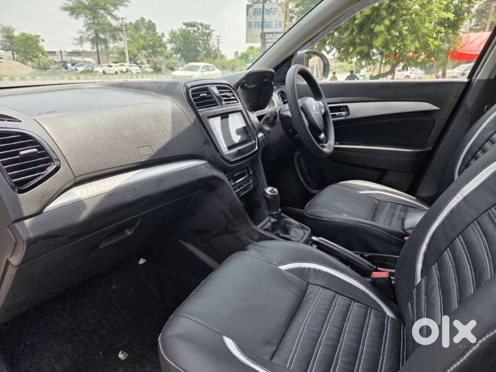 Maruti Suzuki Brezza 1.5 Zxi Plus Smart Hybrid, 2021, Petrol