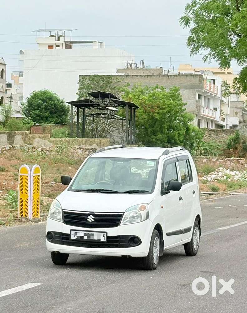 Maruti Suzuki Wagon R Lxi, 2012, Petrol